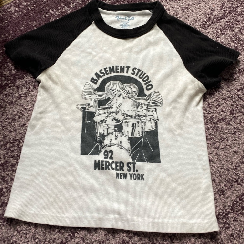 Brandy Melville Basement Studio Top